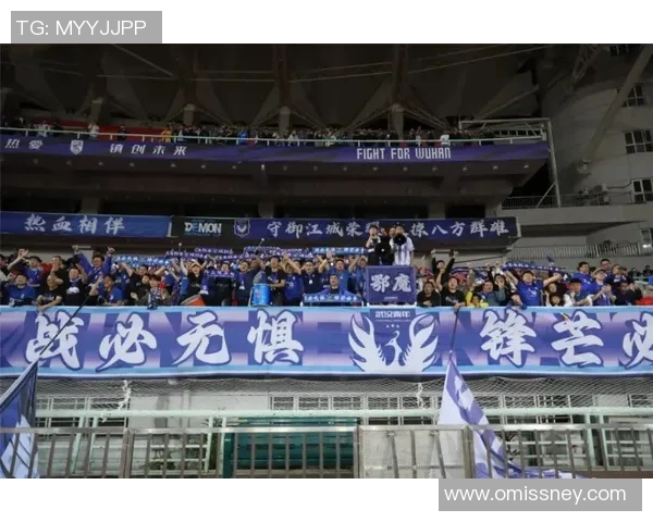 深入探讨武汉排球队在比赛中的速度表现与数据分析结果 深入探讨武汉排球队在比赛中的速度表现与数据分析结果