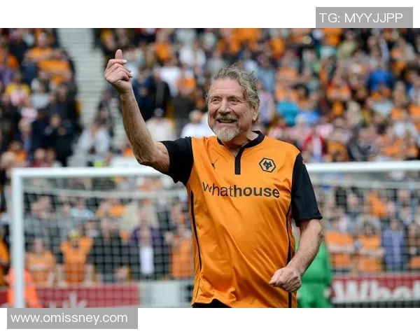 英超周芳专访回顾篮球生涯与未来展望的精彩旅程 英超周芳专访回顾篮球生涯与未来展望的精彩旅程