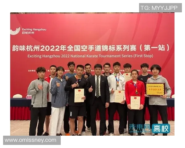 成都街舞队个人能力对比体育项目的深度分析与探讨 成都街舞队个人能力对比体育项目的深度分析与探讨