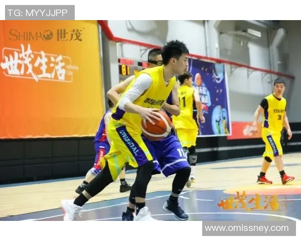 赛后分析杭州篮球队与上海篮球队的比赛表现及战术对比 赛后分析杭州篮球队与上海篮球队的比赛表现及战术对比